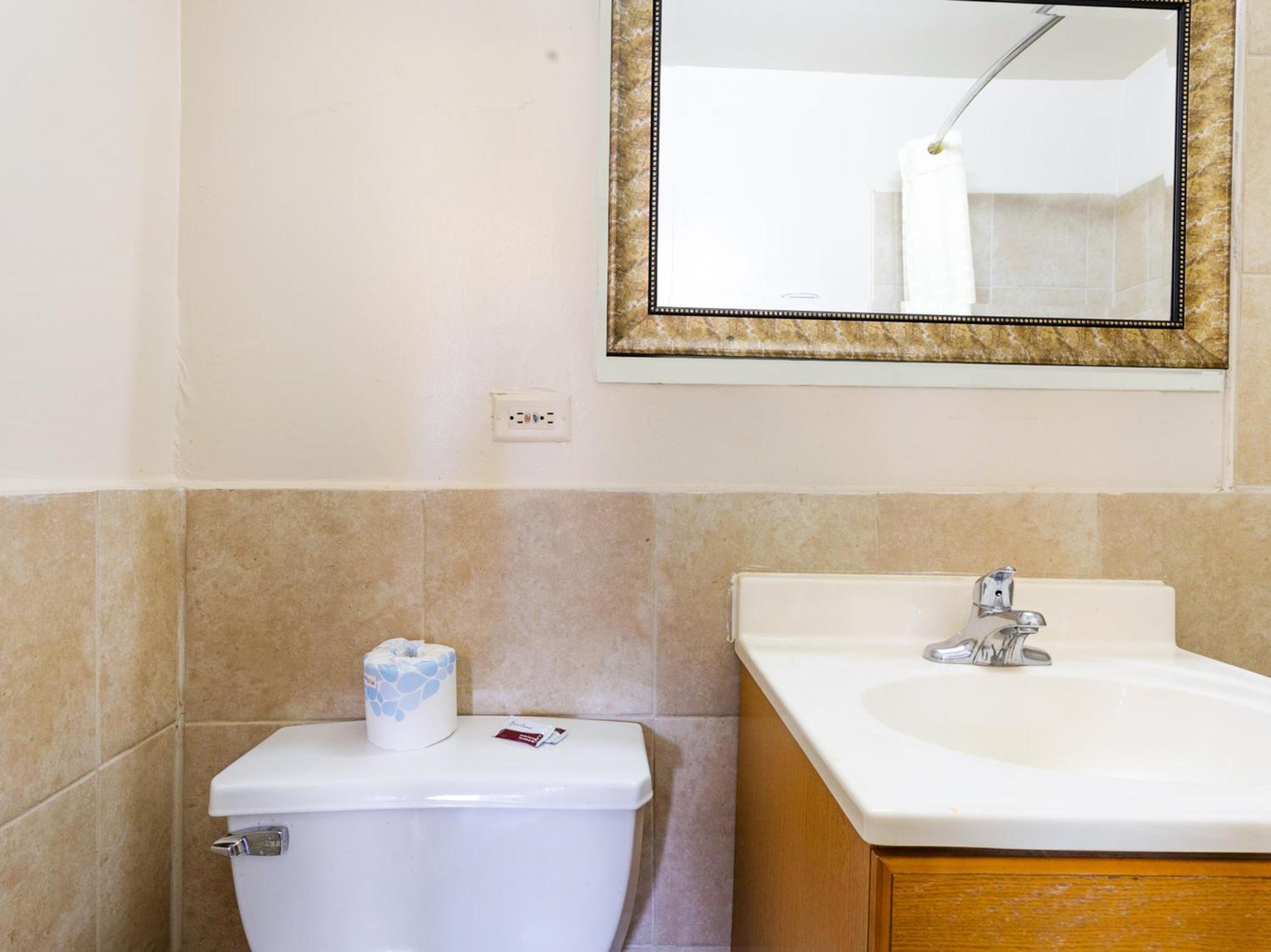 Manor Motel By Oyo Near Oak Brook Chicago Westchester ฮิลล์ไซด์ ภายนอก รูปภาพ